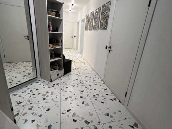 Продаж 3 к квартири . Можна по проекту . Ужгород