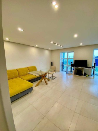 Дворівнева 3 к. квартира у новобудові (доступно під єВідновлення) - фото 1