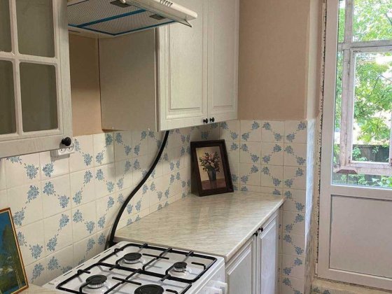 2х кімнатна квартира в центрі міста з двома балконами Ужгород