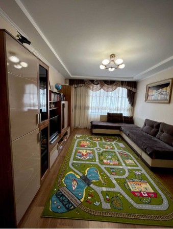 М-н "Зоряний" продається 2-х кімн.квартира - фото 1