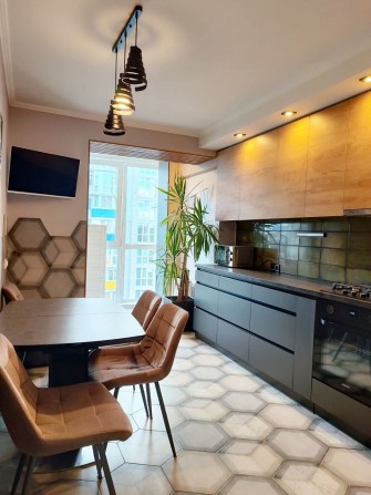 2к вул Грушевського Автономне опалення - фото 1