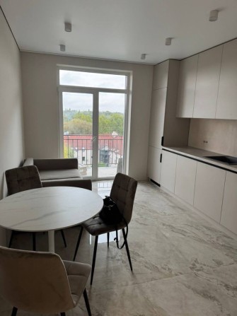 Продаж 1,5-кімнатної квартири з виглядом на парк Боздош - фото 1