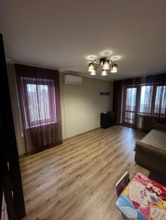 Продається 2-кімнатна квартира Рятувальників 35 - фото 1