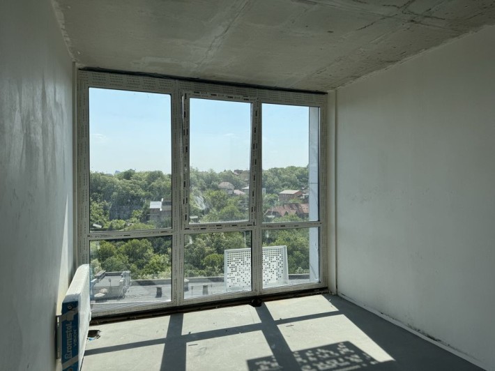 Будинок здано видова 2 кім.кв 15 поверх 86м2 в ЖК City Hub - фото 1