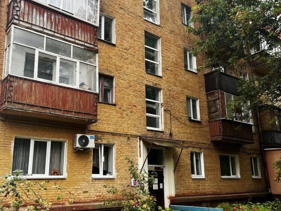 Продаж 1 кімн квартири по вул. Довженко. Є відновлення. Чернигов