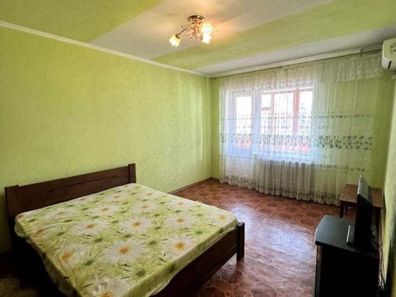 Продаж 1 кімнатної квартири БЕЗ% просп. В. Івасюка 37, Оболонь. Киев