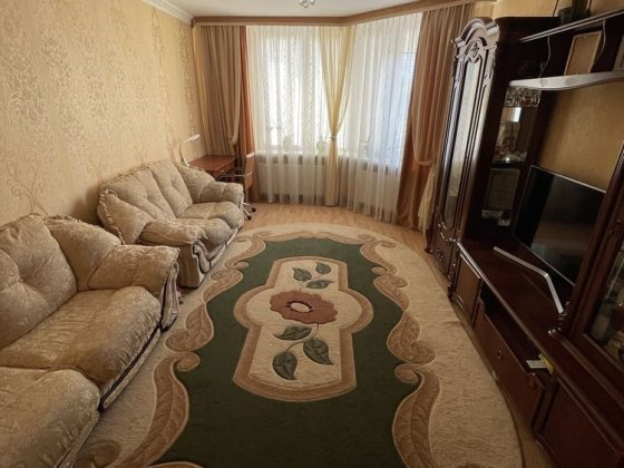 Продам 2 кімнатну квартиру вул. Олени Пчілки, 2 Киев