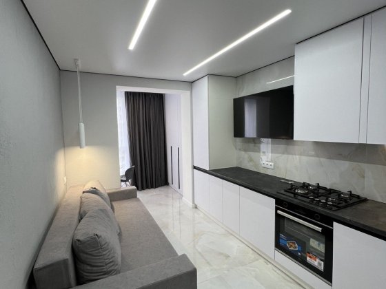 Продам квартиру ЖК Рідний дім ,центр Черкаси