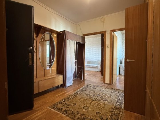 3к квартира Рейгана (Теодора Драйзера) 14/33 від власника. Троєщина Київ