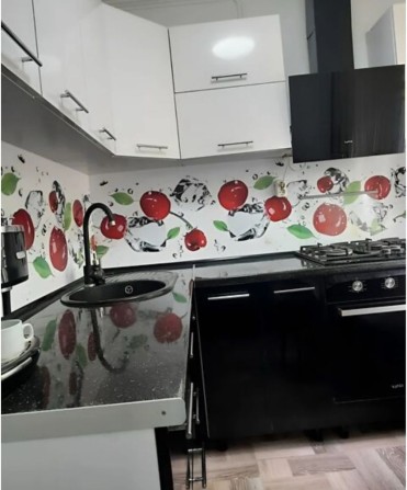 Продається 2-кімнатна квартира біля Формаркета - фото 1