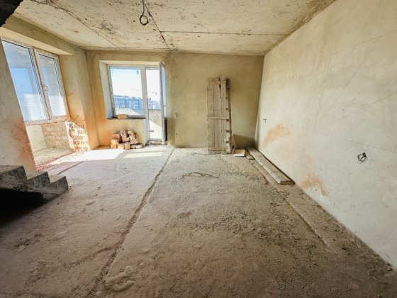 Продаж 2 рівневоі 1 кімн квартири. Новобудова головна Депот Черновцы