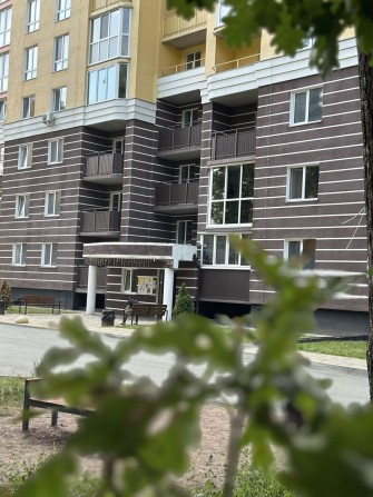 Однокомнатная. Новострой. Дом сдан. - фото 1