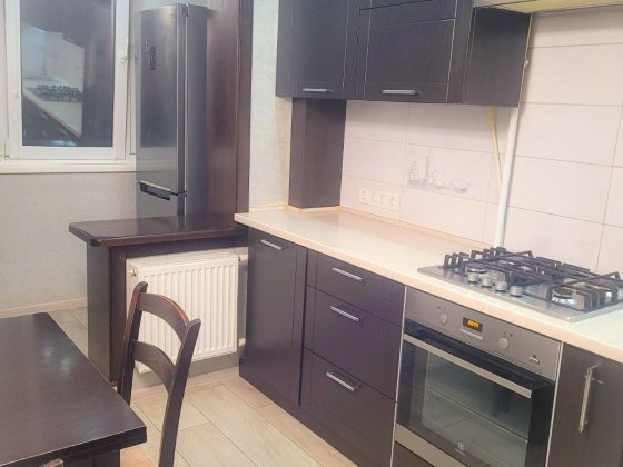 Продається 3-х кімнатна квартира з ремонтом Черкаси