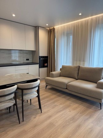 Продається 2-кімнатна квартира в ЖК B4 - фото 1