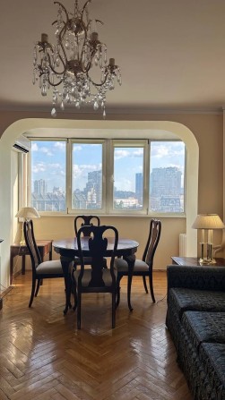 Продаж 3К квартири в центрі Києва! Бульвар Шевченка, ремонт, цегла - фото 1