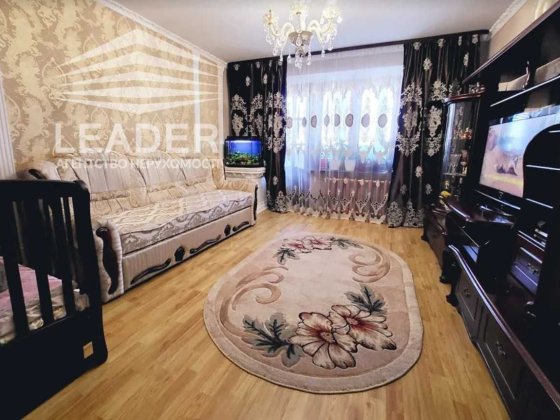 Продам 3х.1-ший пров.Київський-ЧУДОВИЙ СТАН-Роздивимось різні програми Винница