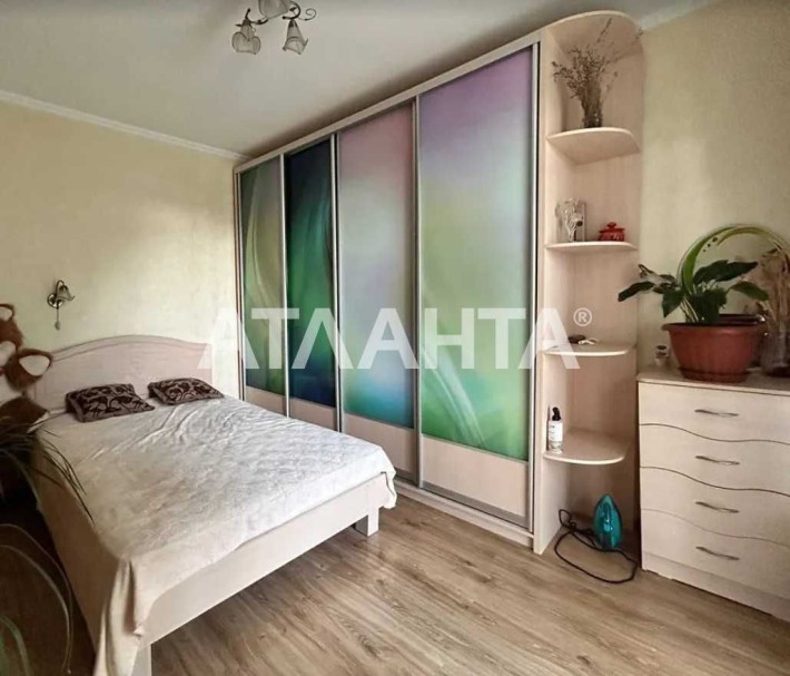 3к. квартира, ремонт,цегла,біля озера,утеплений будинок - фото 1