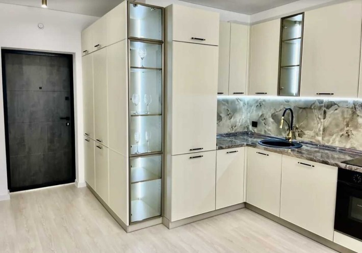 Продам 1к.ПАНОРАМНА-Елітний ЖК"ЦЕНТР ПАРК"-Балкон.ДИЗАЙНерська - фото 1
