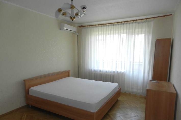 Продаж 2-х кім, квартира Оболонь,вул.Озерна 22,м.Героїв Дніпра - фото 1