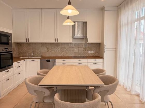 Продаж шикарної квартири! Ужгород