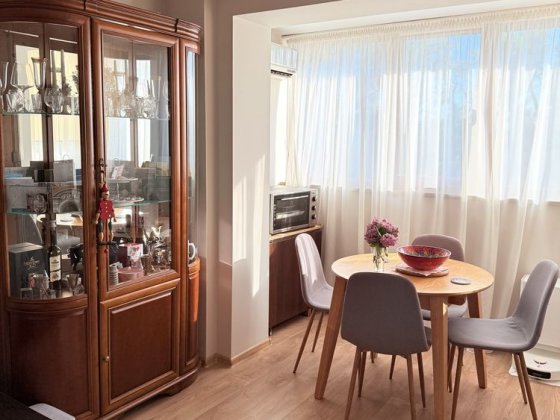 Продаж квартири з ремонтом, р-н Дастору Ужгород