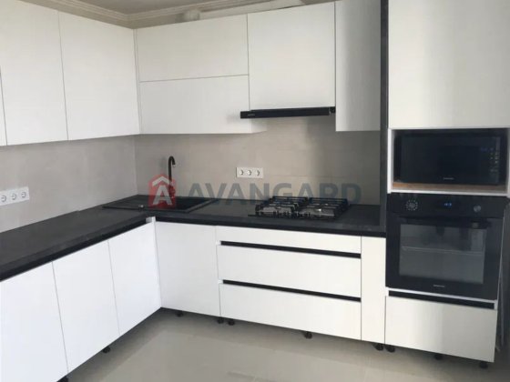 Продається 3-кімнатна з ремонтом All inclusive з видом на Дніпро! Черкаси