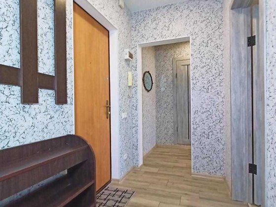 Продам 1-кімн квартиру 39 м2, ЧН-ка з ремонтом на Коваленка (Пухова). Чернигов