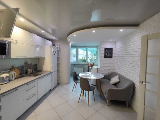 Продам однокімнатну квартиру в буд. 2013 року по вул. Зодчих 50Б Киев