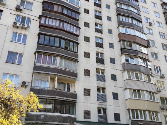 Продаж 3к. квартири вул. Скрипника,7 Солом'янський район Київ
