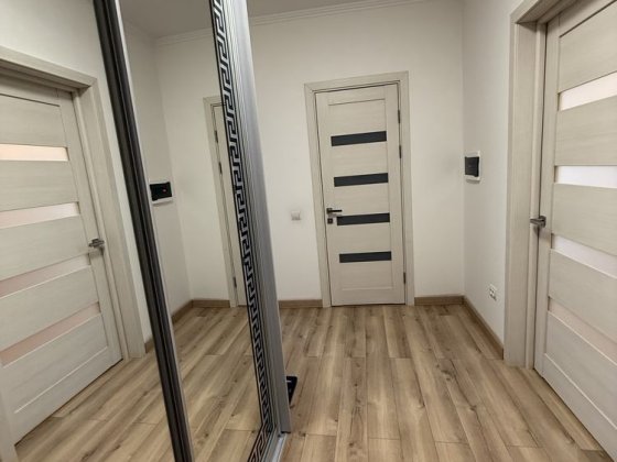 Продається 2кімнатна новобудова, рн Майдану Чернівці