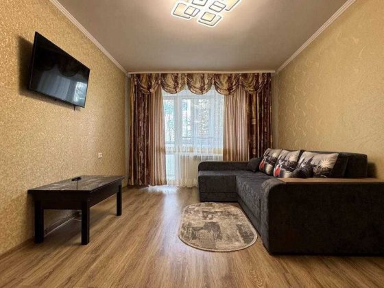 Продаж 1кімнатної квартири вул Захісників України Чернигов