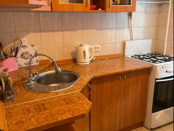 Вул. Любечська буд 9а, 1 кімн-а, , Центр міста! Мегацентр! Чернігів