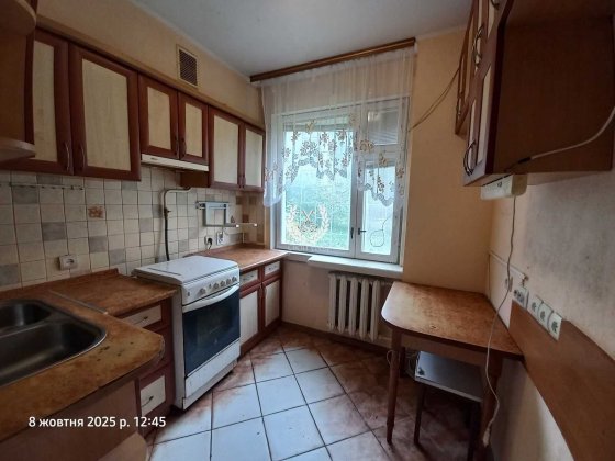 2 кімнатна квартира Чернігів Рокосовського вул. Соборності Чернигов