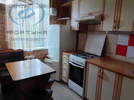 Однокімнатна квартира район ПЗР /о Черкассы