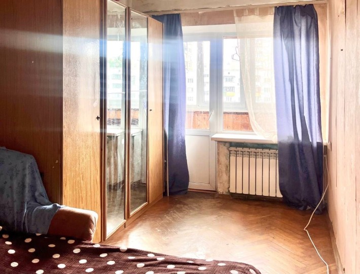 Без комісії! 2-кімнатна квартира біля виходу з метро Васильківська! - фото 1