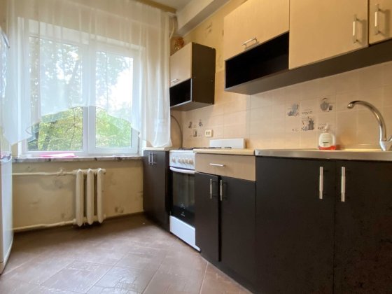 Продам 2 кімн. квартиру м. Виставковий центр, вул. Васильківська 53 Киев