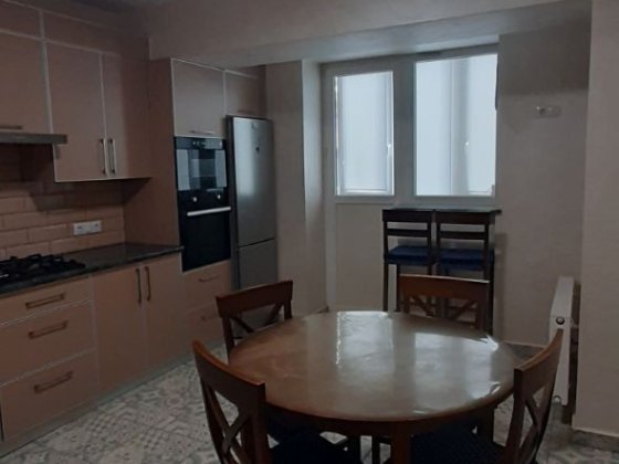 Квартира 86м КВ (пров. Миру 7) Черновцы