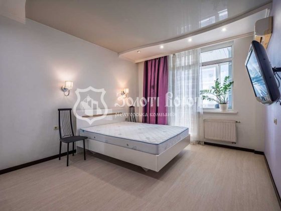 Квартира, 1к. Євроремонт. Ушакова, 1б, Новобіличі, Святошинський район Киев