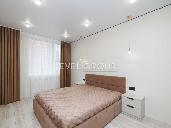 Продаж 1-кімнатної квартири з ремонтом в ЖК Svitlo Park, Столичне шосе Киев