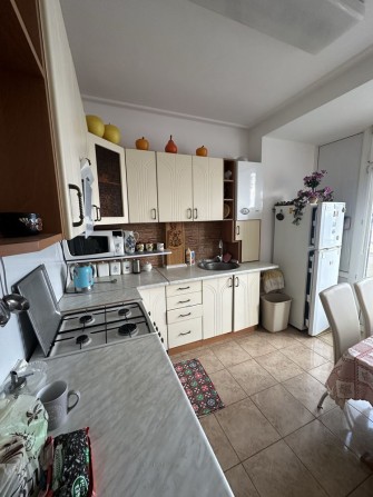 Продам 3 кімнатну квартиру - фото 1