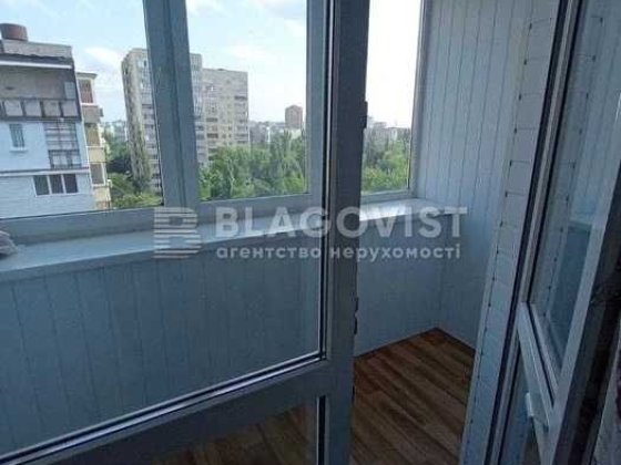 2кімнатна  Политех метро, Центр ,   Политехниічна Краща пропозиція ! Київ