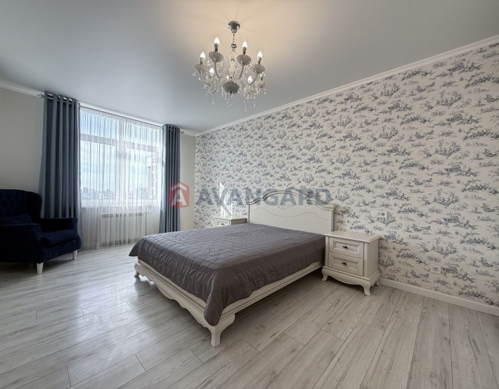 Простора 2-кімнатна квартира в ЖК 'Зелений острів 2', Берестейська - фото 1