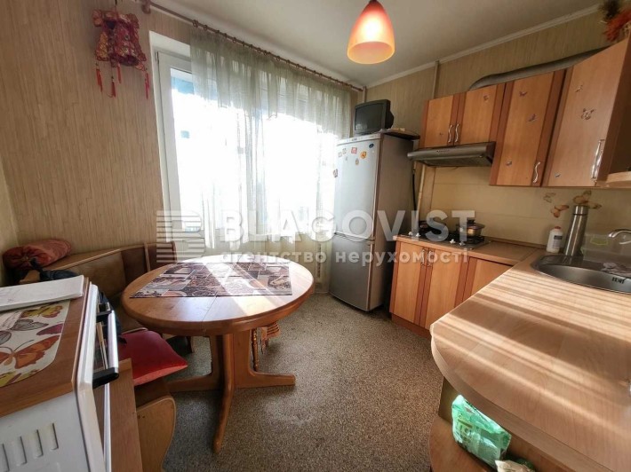 Продаж 1 кім. на Героїв Севастополя 33 Академіка Шалімова Відрадрадний - фото 1