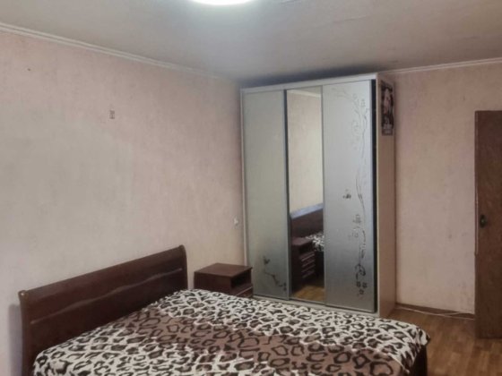 Продам однокімнатну квартиру у гарному стані. пр-т М.Рокосовського,4 Киев