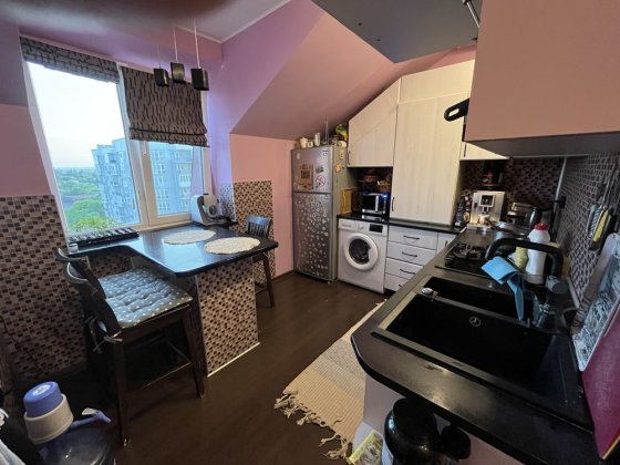 Продається 3-х кімнатна квартира,по вул.Руська,від власників Черновцы