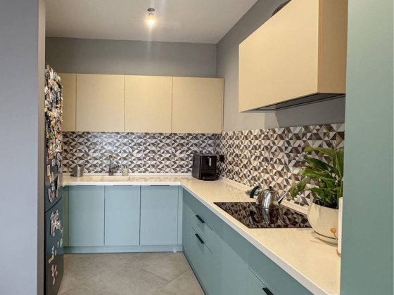 Продається 1,5 кімнатна квартира з сучасним ремонтом Ужгород