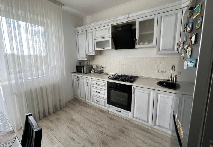 Затишна 1-кімнатна квартира з ГАЗОВИМ ОПАЛЕННЯМ !!! - фото 1