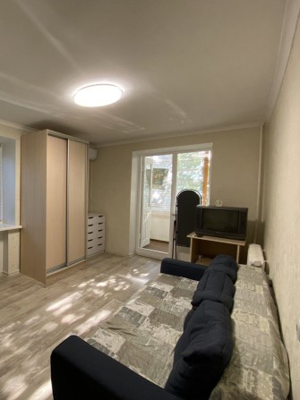 Продам двокімнатну квартиру. Рокосовського, Є - відновлення - фото 1