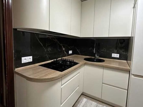 продаж 2 кім квартира ЦЕНТР АГВ цегла євроремонт меблі Винница