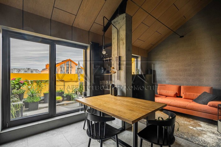 Продаж квартири 111 м2 +тераса ЖК Комфорт Таун вул.Березнева, Соцмісто - фото 1